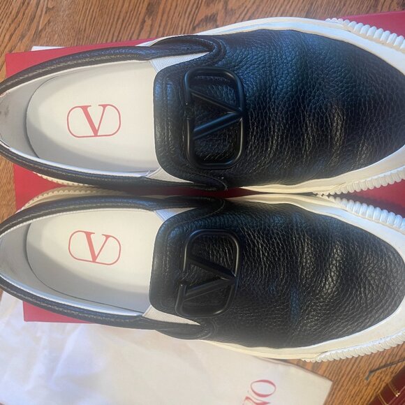 Valentino VLogo Signature Round Toe Sneakers main image 15